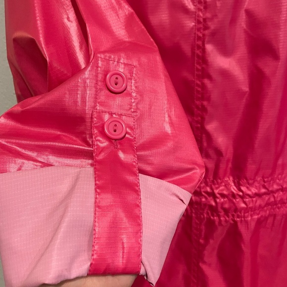 NWT Style & Co Hot Pink Water Resistant Lightweight Jacket. Size Large - Picture 4 of 6